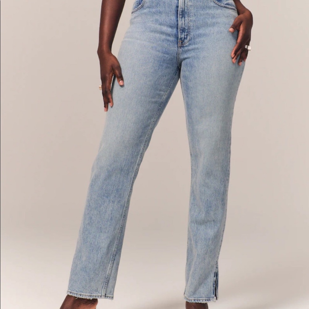 Abercrombie and Fitch jeans the 90s straight ultra high rise